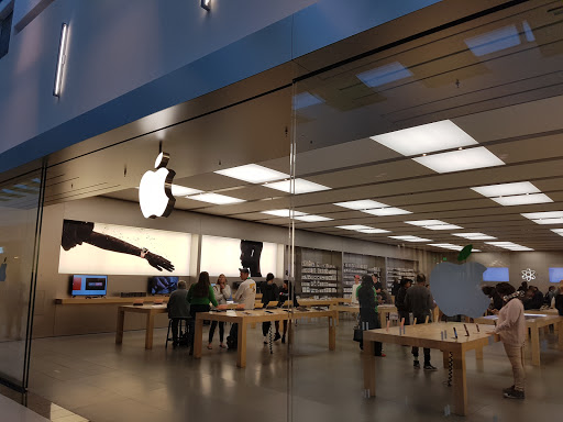 Computer Store «Apple Towson Town Center», reviews and photos, 825 Dulaney Valley Rd, Towson, MD 21204, USA