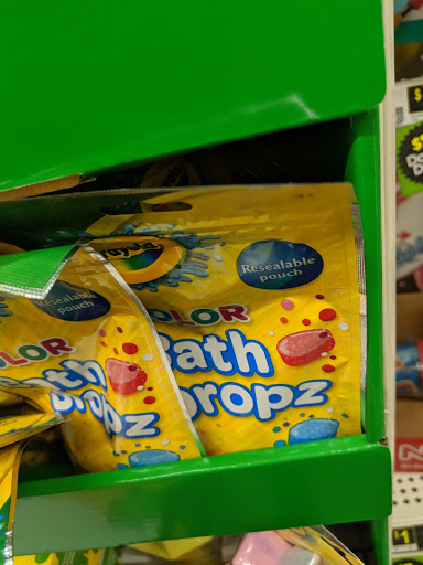 Discount Store «Dollar General», reviews and photos, 301 W Naranjo Blvd, Woodlake, CA 93286, USA