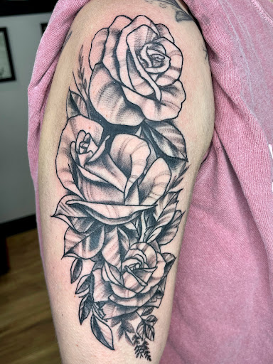 Tattoo and Piercing Shop «Lunchbox Tattoo & Body Piercing», reviews and photos, 3604 N Chapel Hill Rd, Johnsburg, IL 60050, USA