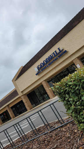Thrift Store «Goodwill», reviews and photos, 1577 N Nova Rd, Holly Hill, FL 32117, USA