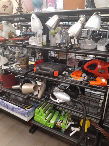 Thrift Store «Discover Goodwill Woodland Park Retail Center», reviews and photos, 101 Paradise Lodge Ln, Woodland Park, CO 80863, USA