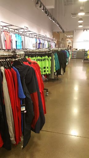 Sporting Goods Store «Nike Clearance Store», reviews and photos, 5000 S Arizona Mills Cir #240, Tempe, AZ 85282, USA