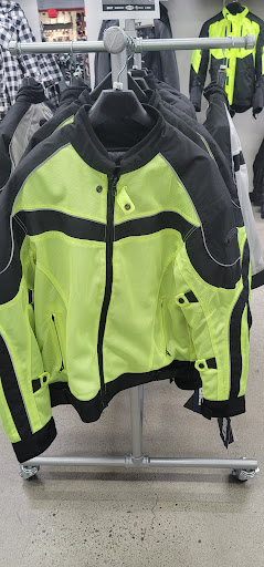 Motorcycle Parts Store «Cycle Gear», reviews and photos, 4210 196th St SW, Lynnwood, WA 98036, USA