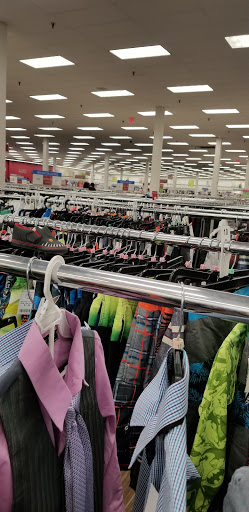 Clothing Store «Burlington Coat Factory», reviews and photos, 5766 Buford Hwy NE, Doraville, GA 30340, USA