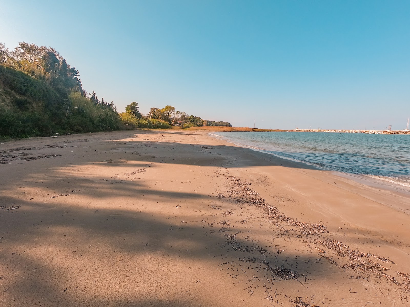 Photo of Acquasanta Beach amenities area