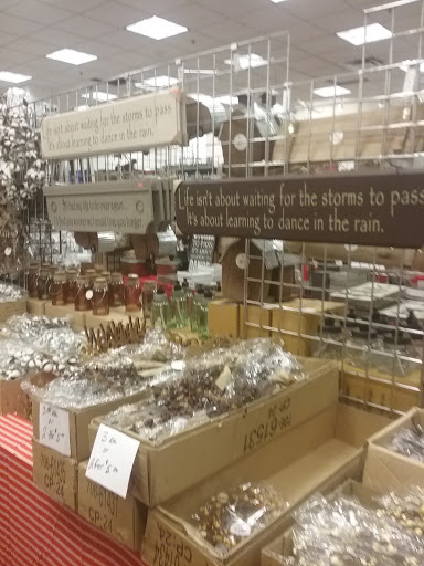 Shopping Mall «Muncie Mall», reviews and photos, 3501 N Granville Ave, Muncie, IN 47303, USA