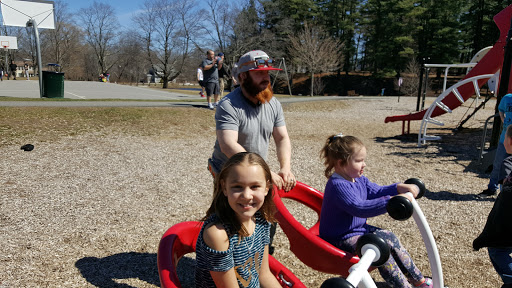 Golf Course «Amesbury Pines Disc Golf Course», reviews and photos, Highland St, Amesbury, MA 01913, USA