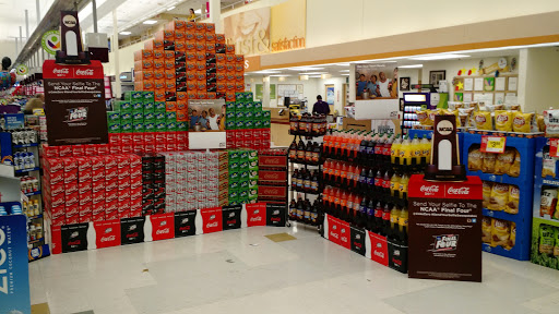 Grocery Store «Stop & Shop», reviews and photos, 60 Providence Pike, Putnam, CT 06260, USA