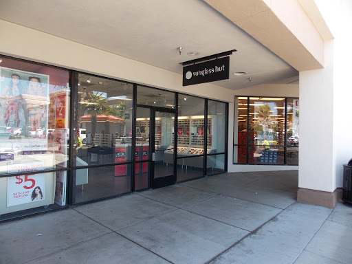Quality Tinting & Signs image