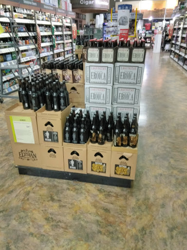 Wine Store «Total Wine & More», reviews and photos, 2701 184th St SW #108b, Lynnwood, WA 98037, USA