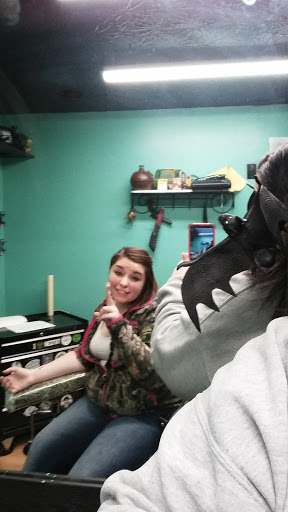 Tattoo Shop «Voodoo Tattoo», reviews and photos, 4307 Roosevelt Blvd, Middletown, OH 45044, USA