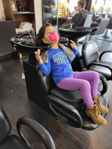 Beauty Salon «Evolve Salon and Spa», reviews and photos, 2880 Center Valley Pkwy, Center Valley, PA 18034, USA