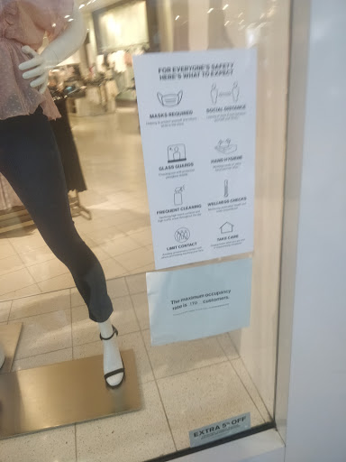 Clothing Store «Express», reviews and photos, 5959 Triangle Town Blvd, Raleigh, NC 27616, USA