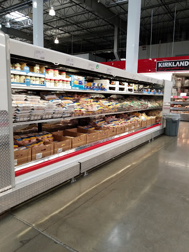 Warehouse store «Costco Wholesale», reviews and photos, 2219 S 37th St, Tacoma, WA 98409, USA