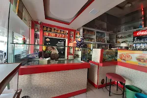 Raswanti Ice Cream Parlour And Fast Food Centre image