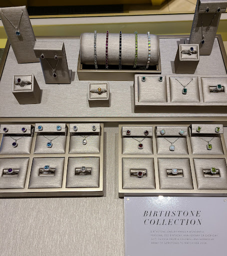 Jewelry Store «Jared The Galleria of Jewelry», reviews and photos, 180 Jennifer Rd, Annapolis, MD 21401, USA