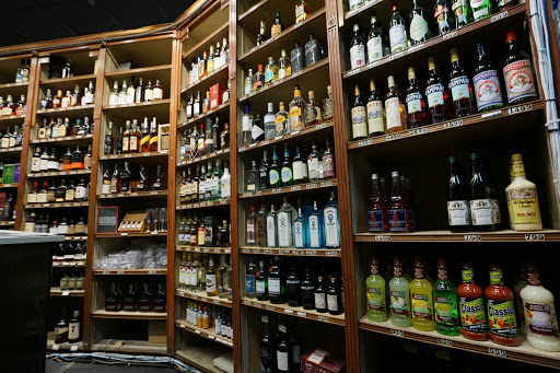 Liquor Store «Beekman Liquors», reviews and photos, 500 Lexington Ave, New York, NY 10017, USA