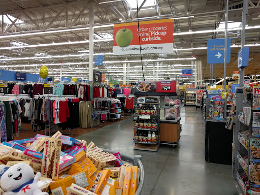 Discount Store «Walmart», reviews and photos, 21320 SW Langer Farms Pkwy, Sherwood, OR 97140, USA