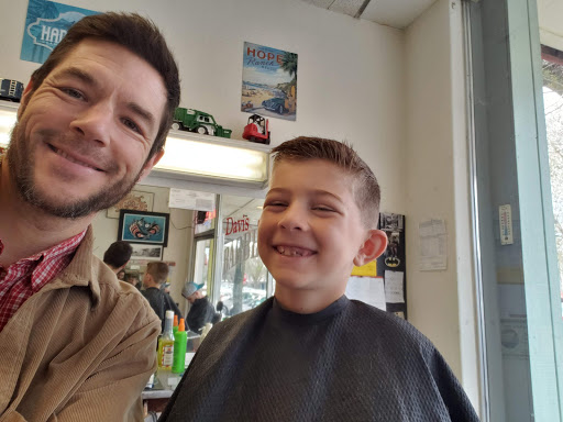 Barber Shop «Davis Barber Shop», reviews and photos, 209 G St, Davis, CA 95616, USA