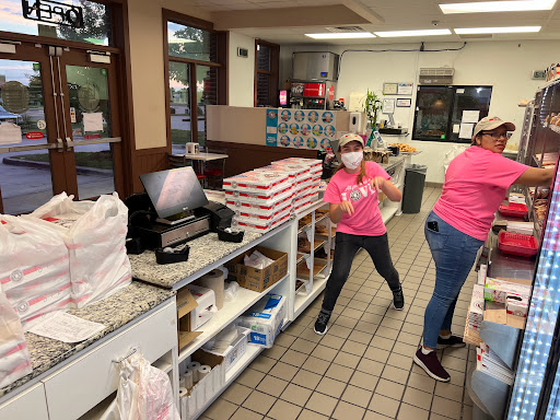 Donut Shop «Shipley Do-Nuts», reviews and photos, 1500 W Hebron Pkwy #100, Carrollton, TX 75010, USA