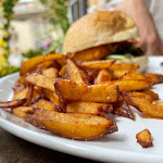 Photo n°8 de l'avis de Andrea.a fait le 04/09/2022 à 14:04 sur le  ArtBurger à Pisa