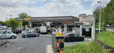Access - TotalEnergies à Pierrefitte-sur-Seine