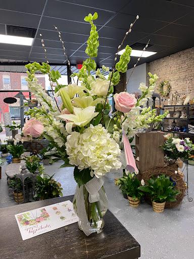 Florist «The Rosebud Flowers», reviews and photos, 501 Main St, Beech Grove, IN 46107, USA