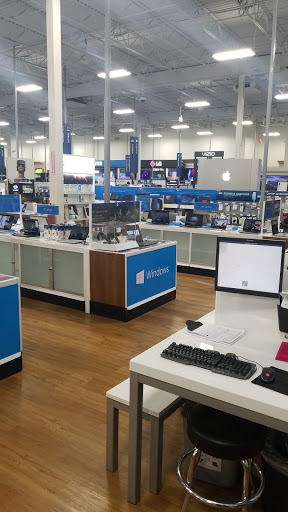 Electronics Store «Best Buy», reviews and photos, 10243 Indianapolis Blvd, Highland, IN 46322, USA