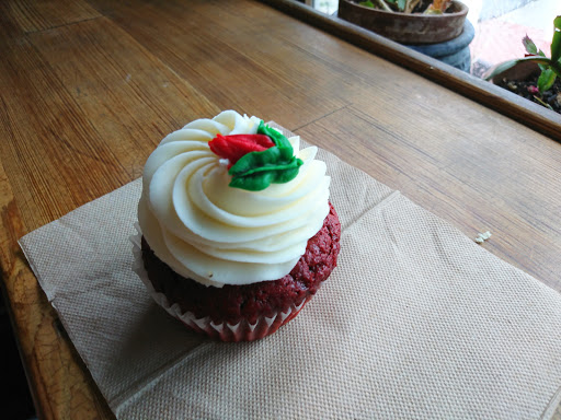 Bakery «Hole In One Bakery and Coffee Shop», reviews and photos, 4295 US-6, Eastham, MA 02642, USA