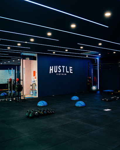 Hustle Vietnam - Group Workouts and Personal Training