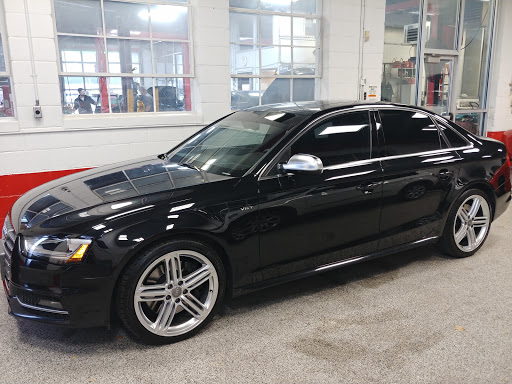 Auto Repair Shop «Auto Motion Sales and Repair», reviews and photos, 4419 Excelsior Blvd, St Louis Park, MN 55416, USA