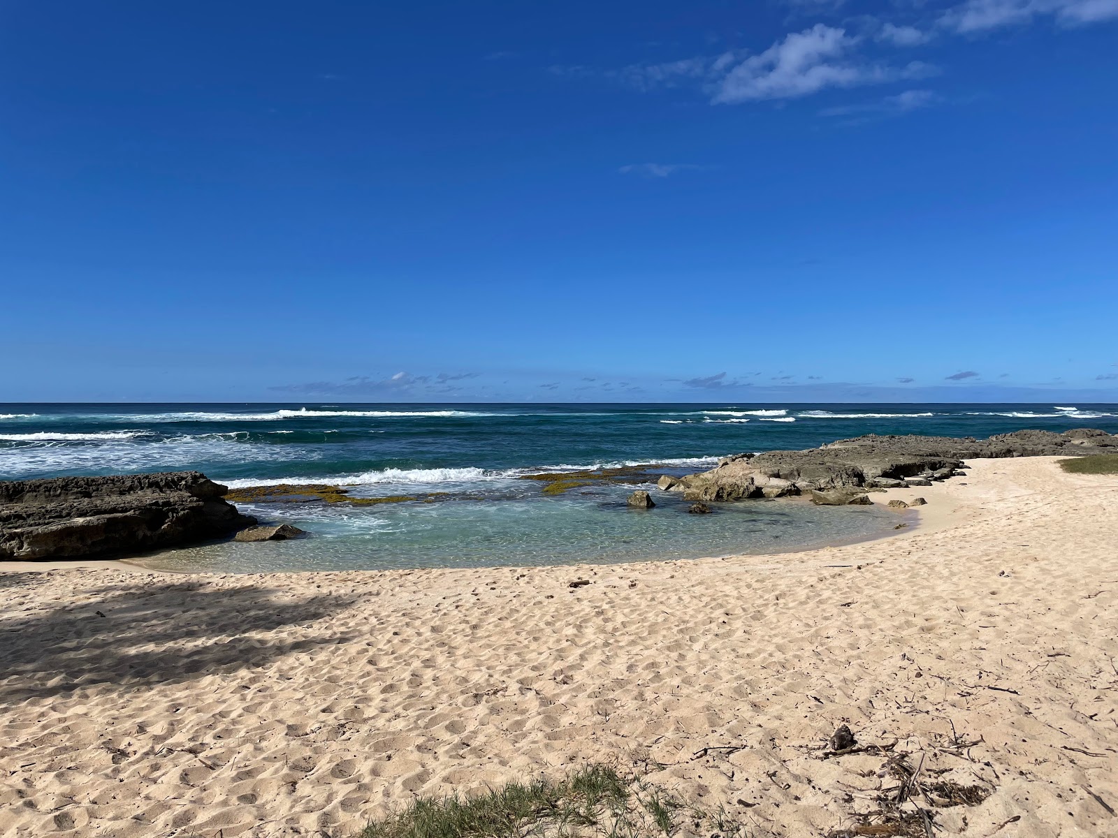 Foto van Hanaka'Ilio Beach met turquoise puur water oppervlakte