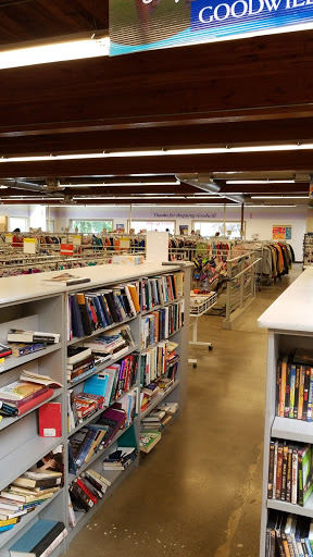 Thrift Store «Salt Lake City - Millcreek Goodwill», reviews and photos