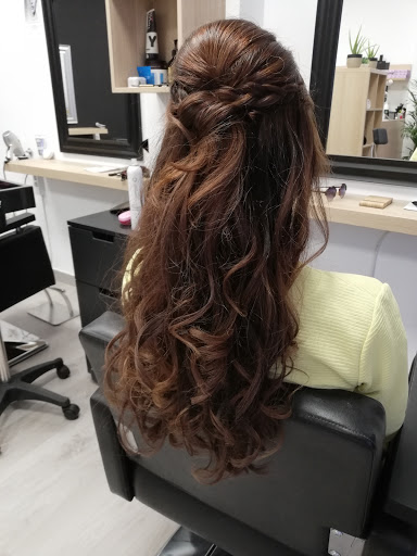 Veronica Gómez Peluquería en Albaida, Valencia