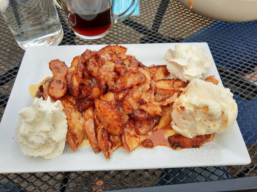 Restaurant «Browndog Treats, Drinks, & Eats», reviews and photos, 120 E Main St, Northville, MI 48167, USA