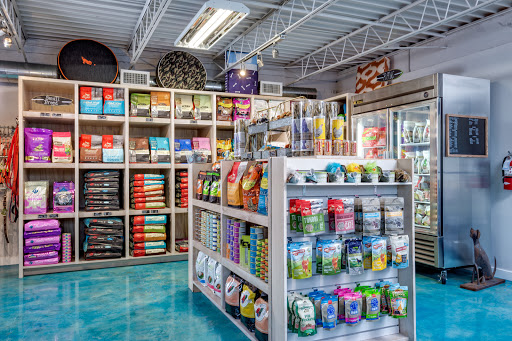 Pet Store «Wholesome Hound», reviews and photos, 198 Tamiami Trail N, Naples, FL 34102, USA