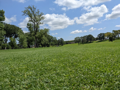 Golf Course «Edgewood Golf Course Pro Shop», reviews and photos, 19 Golf Course Rd, Fargo, ND 58102, USA