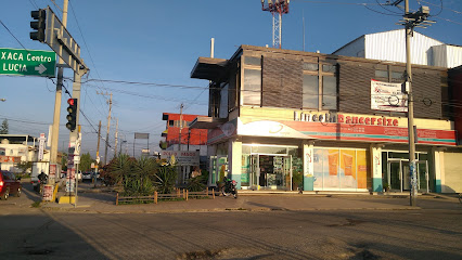 Farmacias Omega Las Casas 111 D, Oax_Re_Benito Juarez, Centro, 68000 Oaxaca De Juarez, Oax. Mexico