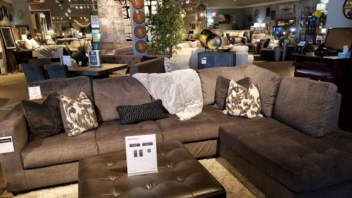 Furniture Store «Ashley HomeStore», reviews and photos, 168 Daniel Webster Hwy, Nashua, NH 03060, USA