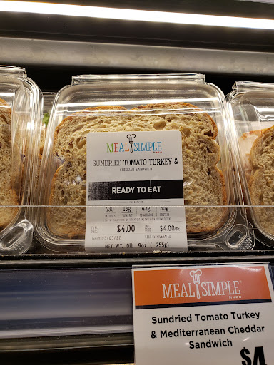 Grocery Store «H-E-B Grocery», reviews and photos, 407 S Adams St, Fredericksburg, TX 78624, USA