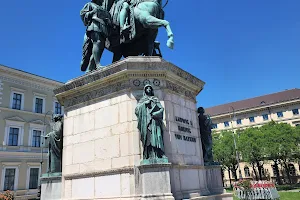 Monument to King Ludwig I image
