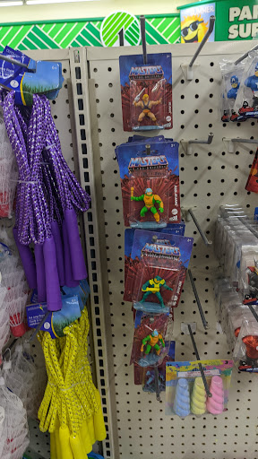 Dollar Store «Dollar Tree», reviews and photos, 6261 S 27th St, Greenfield, WI 53221, USA