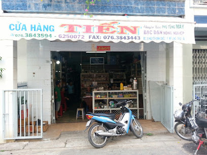 Cửa hàng Tiến Long Xuyên