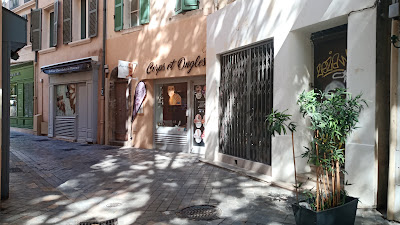 Corps et Ongles à Toulon