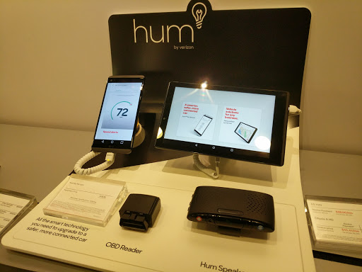 Cell Phone Store «Verizon», reviews and photos, 30 Town Center Loop, Waynesville, NC 28786, USA