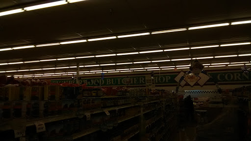 Supermarket «Sureway Supermarkets», reviews and photos, 1126 S Green St, Henderson, KY 42420, USA