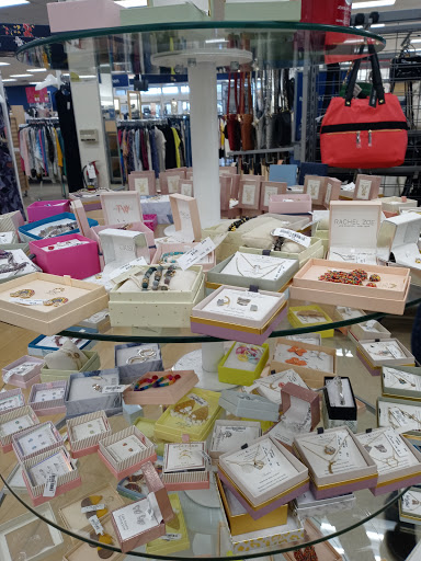 Department Store «Marshalls», reviews and photos, 2175 E Semoran Blvd, Apopka, FL 32703, USA