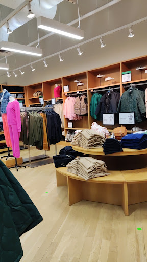 Clothing Store «J.Crew Factory», reviews and photos, 460 Evergreen Ct, Central Valley, NY 10917, USA