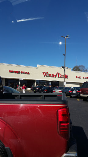 Grocery Store «Winn-Dixie», reviews and photos, 701 E Main St, Prattville, AL 36067, USA
