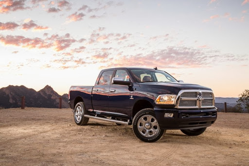 Chrysler Dealer «Herb Chambers Chrysler Dodge Jeep Ram of Millbury», reviews and photos, 2 Latti Farm Rd, Millbury, MA 01527, USA